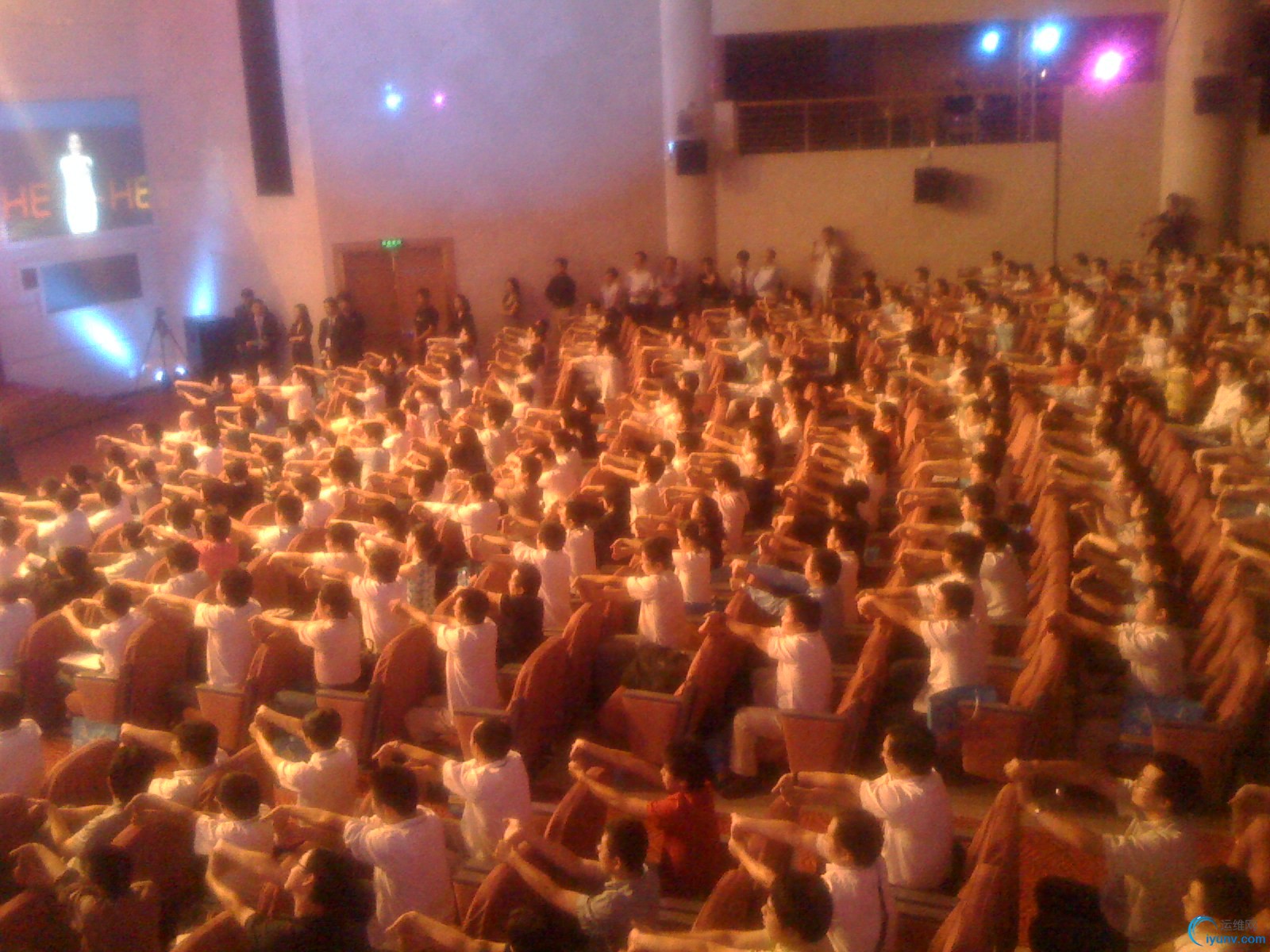 DSC0000.jpg
